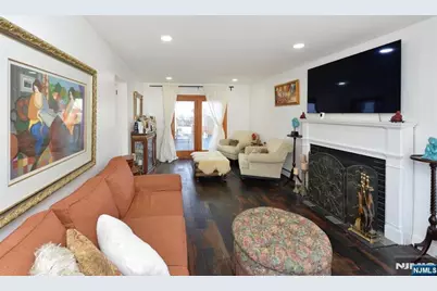 30-11 Rosalie Street, Fair Lawn, NJ 07410 - Photo 9