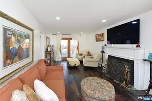 30-11 Rosalie St, Fair Lawn, NJ 07410 - Photo 9