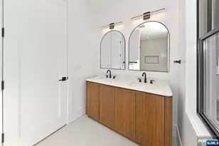 212 Monroe Ave, River Edge, NJ 07661 - Photo 27