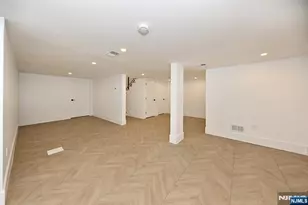 212 Monroe Ave, River Edge, NJ 07661 - Photo 37