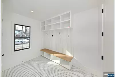 212 Monroe Avenue, River Edge, NJ 07661 - Photo 15