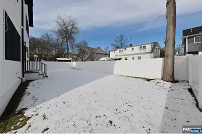 212 Monroe Avenue, River Edge, NJ 07661 - Photo 39