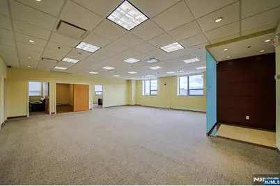 280 Broad Avenue 3F #3F, Palisades Park, NJ 07650 - Photo 5