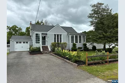 26 Caroline Avenue, Pequannock Township, NJ 07444 - Photo 31