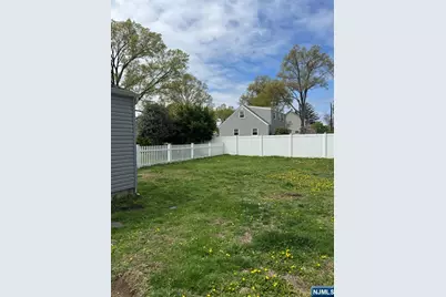 26 Caroline Avenue, Pequannock Township, NJ 07444 - Photo 25