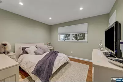 609 Echo Glen Avenue, River Vale Township, NJ 07675 - Photo 25