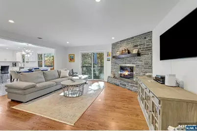 609 Echo Glen Avenue, River Vale Township, NJ 07675 - Photo 15