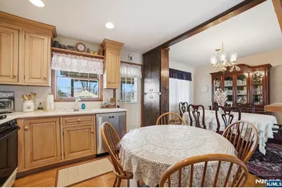 36 Page Drive, Oakland, NJ 07436 - Photo 9