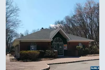 143 Raintree Lane, Mahwah, NJ 07430 - Photo 17