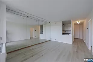 5 Horizon 501, Fort Lee, NJ 07024 - Photo 29