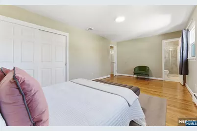 3 Rutgers Court, Roseland, NJ 07068 - Photo 23