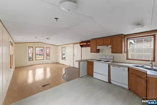 190 #5 US Hwy 46, Knowlton Township, NJ 07832 - Photo 15