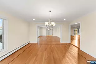 662 Summit St, Englewood Cliffs, NJ 07632 - Photo 19