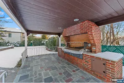 662 Summit Street, Englewood Cliffs, NJ 07632 - Photo 7