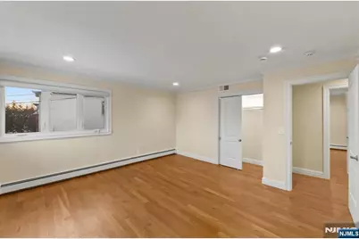 662 Summit Street, Englewood Cliffs, NJ 07632 - Photo 37