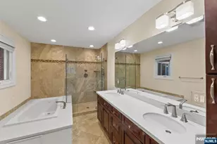 662 Summit St, Englewood Cliffs, NJ 07632 - Photo 33