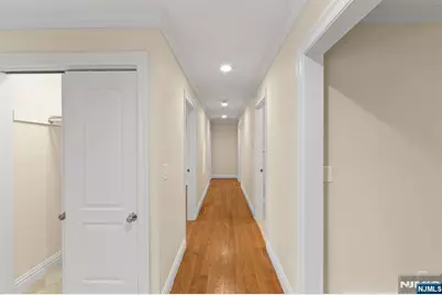 662 Summit Street, Englewood Cliffs, NJ 07632 - Photo 29