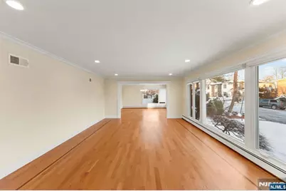 662 Summit Street, Englewood Cliffs, NJ 07632 - Photo 17