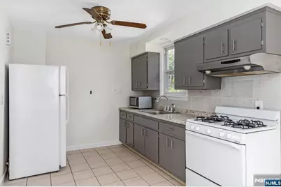 7 Edison Place, East Rutherford, NJ 07073 - Photo 17