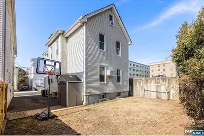 7 Edison Place, East Rutherford, NJ 07073 - Photo 33