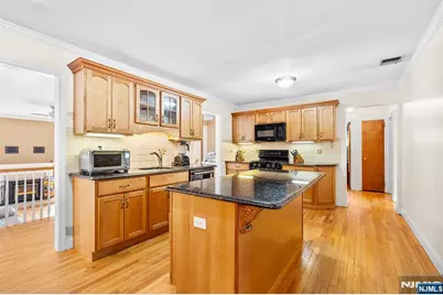 777 Washington Avenue, Washington Township, NJ 07676 - Photo 11