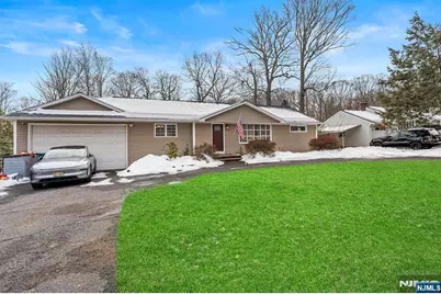 777 Washington Avenue, Washington Township, NJ 07676 - Photo 1