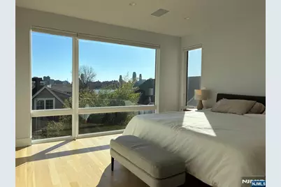 391 B Undercliff B #B, Edgewater, NJ 07020 - Photo 7