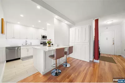 1530 Palisade Avenue 23E #23E, Fort Lee, NJ 07024 - Photo 7