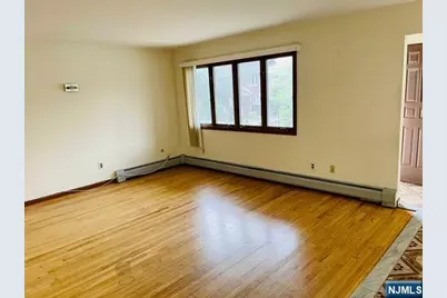 409 3rd Street 1st Fl #1st FL, Palisades Park, NJ 07650 - Photo 7