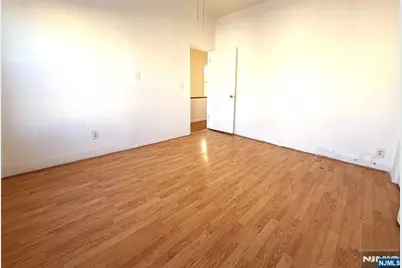 1011 Paterson Plank Road, North Bergen, NJ 07047 - Photo 7