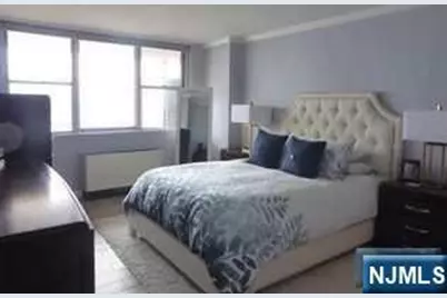 6040 Boulevard E 25F #25F, West New York, NJ 07093 - Photo 9