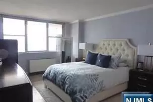 6040 Blvd E 25F, West New York, NJ 07093 - Photo 9