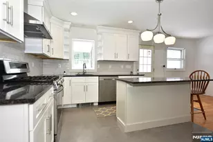 49 Fayson Lakes Rd, Kinnelon, NJ 07405 - Photo 15