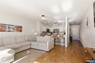 216 The Promenade, Edgewater, NJ 07020 - Photo 5