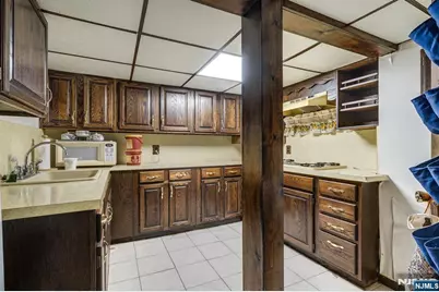 32-06 Rosalie Street, Fair Lawn, NJ 07410 - Photo 21