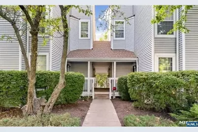 28 Cliff 28 #28, Englewood, NJ 07631 - Photo 1