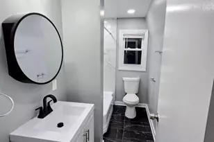 181 Hollywood Ave, Irvington, NJ 07111 - Photo 11