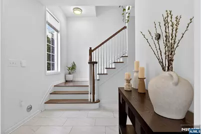 165 Roosevelt Drive, Wood Ridge, NJ 07075 - Photo 3