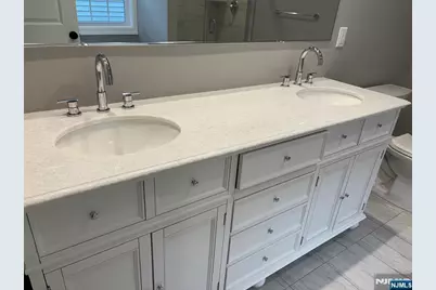 100 Charlton, Lodi, NJ 07644 - Photo 27