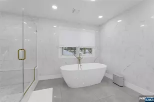 478 Luhmann Dr, New Milford, NJ 07646 - Photo 21