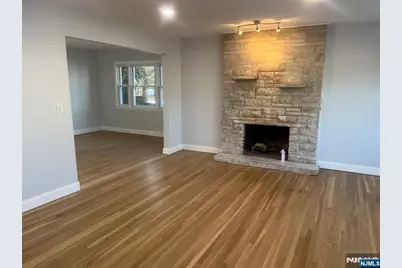 86 Howland Avenue, Teaneck Township, NJ 07666 - Photo 15