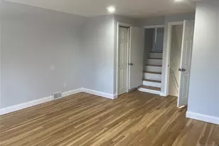 86 Howland Ave, Teaneck Township, NJ 07666 - Photo 5