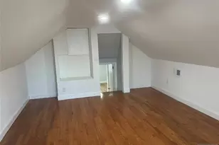 86 Howland Ave, Teaneck Township, NJ 07666 - Photo 3