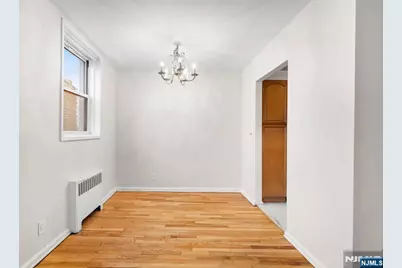 2160 Center Avenue 5R #5R, Fort Lee, NJ 07024 - Photo 7