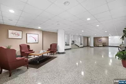 2160 Center Avenue 5R #5R, Fort Lee, NJ 07024 - Photo 17