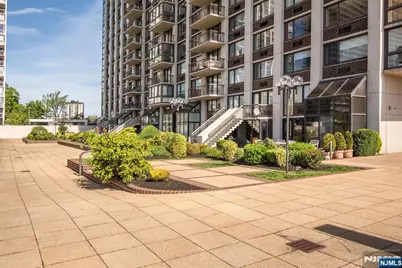 200 Old Palisade Road 19J #19J, Fort Lee, NJ 07024 - Photo 43