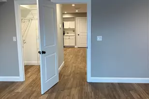 100 Charlton Ave, Lodi, NJ 07644 - Photo 21