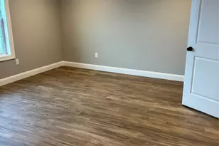 100 Charlton Ave, Lodi, NJ 07644 - Photo 13