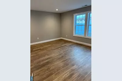 100 Charlton Avenue, Lodi, NJ 07644 - Photo 15