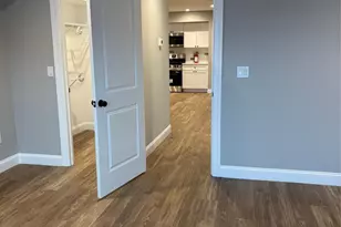 100 Charlton Ave, Lodi, NJ 07644 - Photo 17